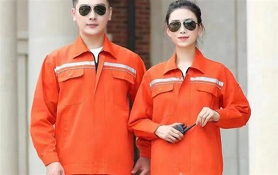 員工工作服的顏色,有什么要求嗎？