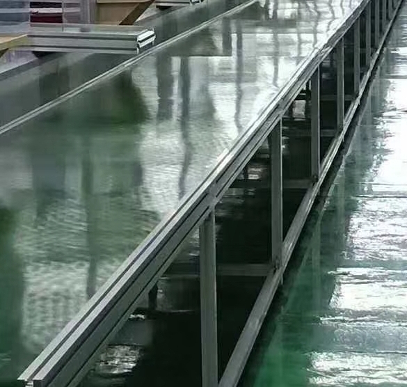 上海帶式輸送機(jī)性能，提升機(jī)廠家，螺旋輸送機(jī)注意事項(xiàng)，皮帶輸送線的應(yīng)用，刮板輸送機(jī)什么行業(yè)使用，鏈板式輸送機(jī)在工業(yè)的使用，礦用上海膠帶輸送機(jī)，螺旋式輸送機(jī)垃圾處理，鏈條輸送機(jī)承載.jpg